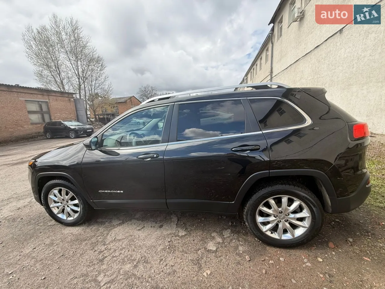 2015 Jeep Cherokee - мініатюра 20