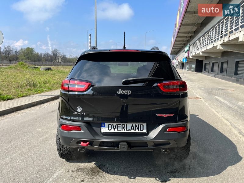 Внедорожник / Кроссовер Jeep Cherokee 2016 в Киеве фото 13 Внедорожник / Кроссовер Jeep Cherokee 2016 в Киеве