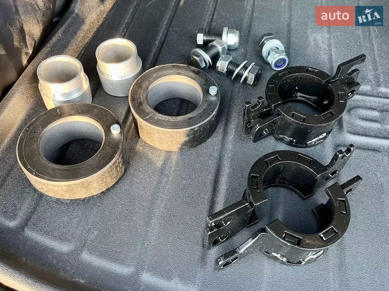 Внедорожник / Кроссовер Jeep Cherokee 2016 в Киеве фото 52 Внедорожник / Кроссовер Jeep Cherokee 2016 в Киеве