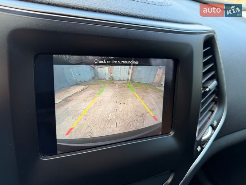 Внедорожник / Кроссовер Jeep Cherokee 2019 в Киеве