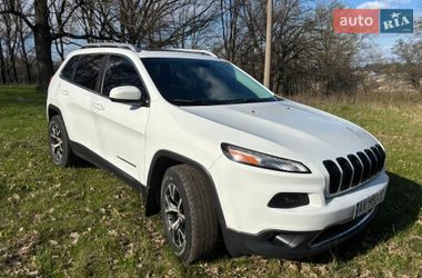 Внедорожник / Кроссовер Jeep Cherokee 2015 в Харькове