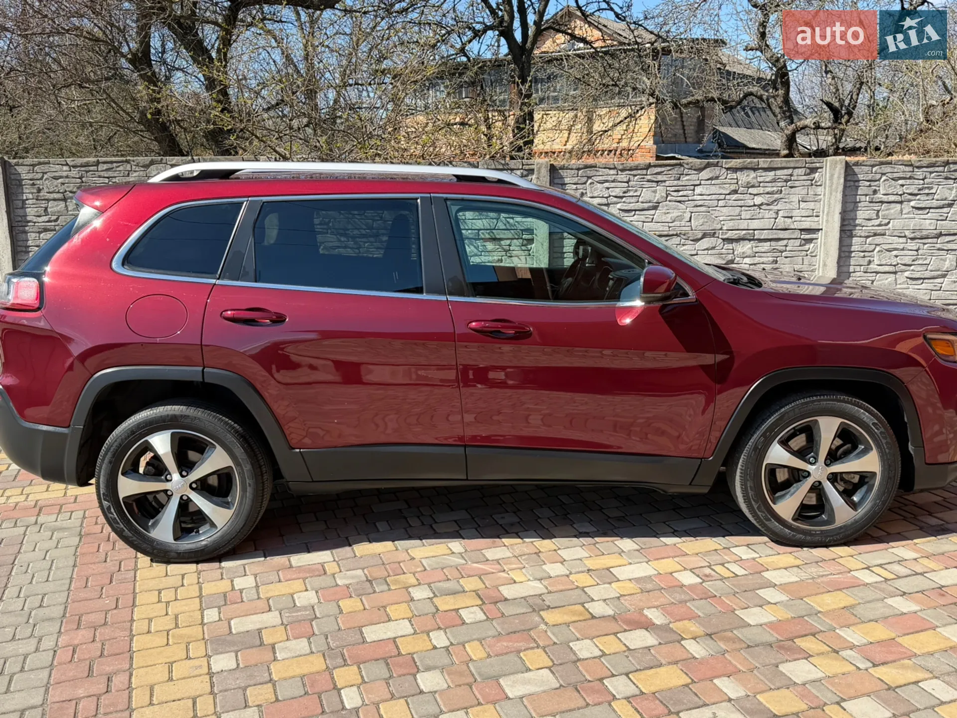 2019 Jeep Cherokee - мініатюра 36