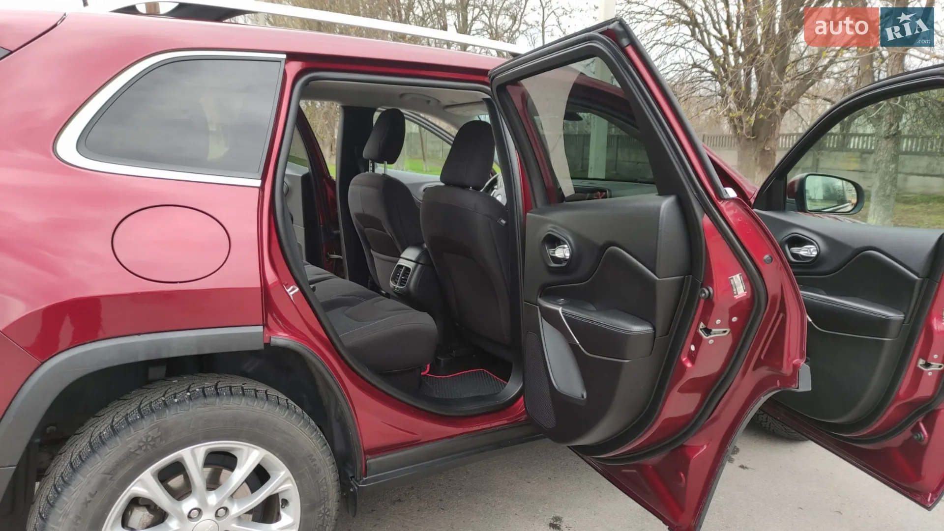 2018 Jeep Cherokee - мініатюра 11
