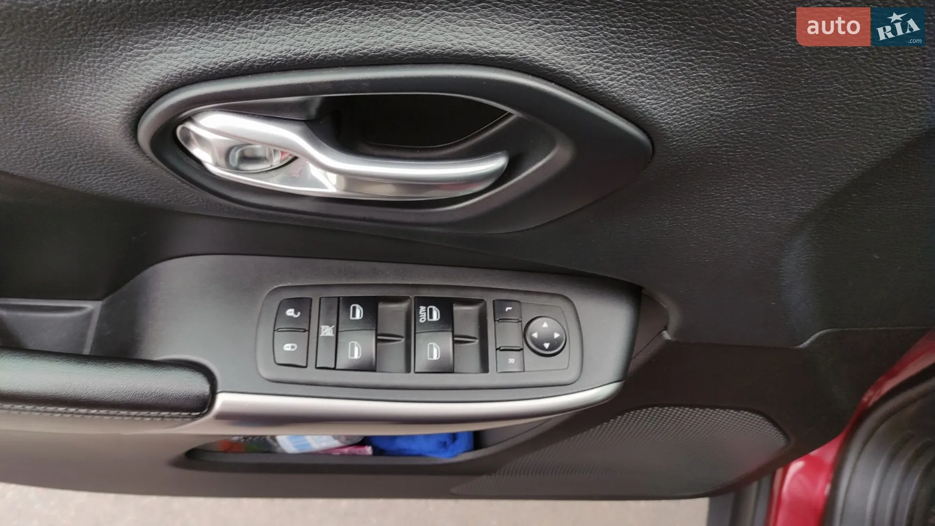 2018 Jeep Cherokee - мініатюра 16