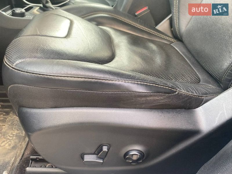 Позашляховик / Кросовер Jeep Cherokee 2017 в Сумах