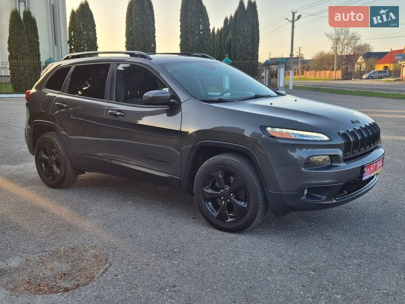 Внедорожник / Кроссовер Jeep Cherokee 2017 в Дубно фото 11 Внедорожник / Кроссовер Jeep Cherokee 2017 в Дубно