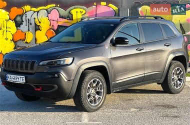 Внедорожник / Кроссовер Jeep Cherokee 2022 в Киеве