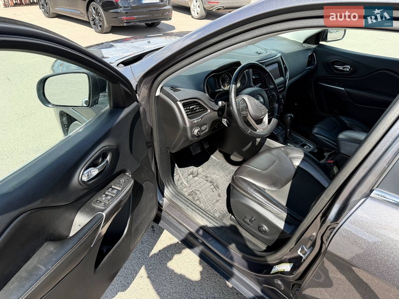 Внедорожник / Кроссовер Jeep Cherokee 2018 в Кривом Роге фото 33 Внедорожник / Кроссовер Jeep Cherokee 2018 в Кривом Роге