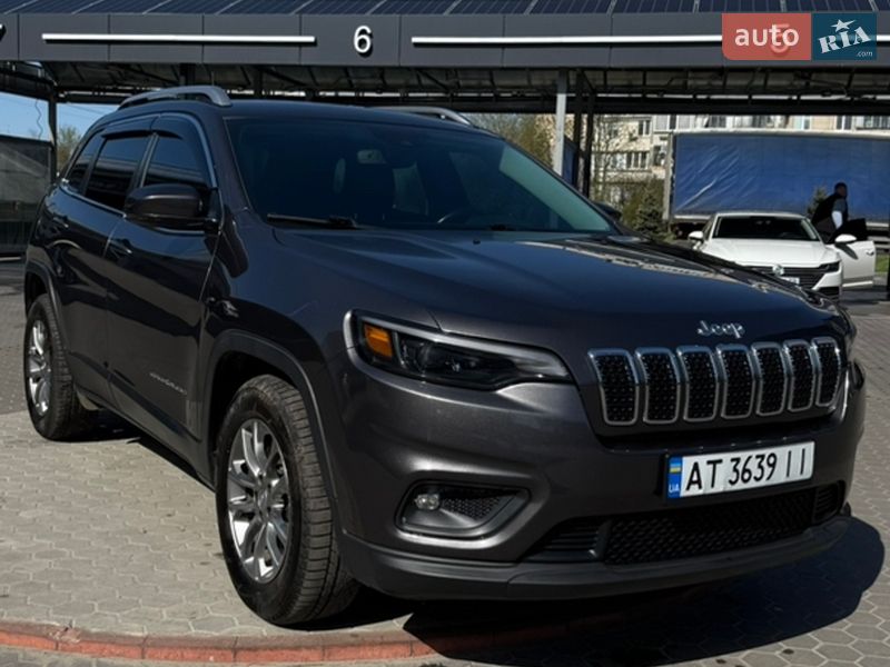 Позашляховик / Кросовер Jeep Cherokee 2020 в Києві