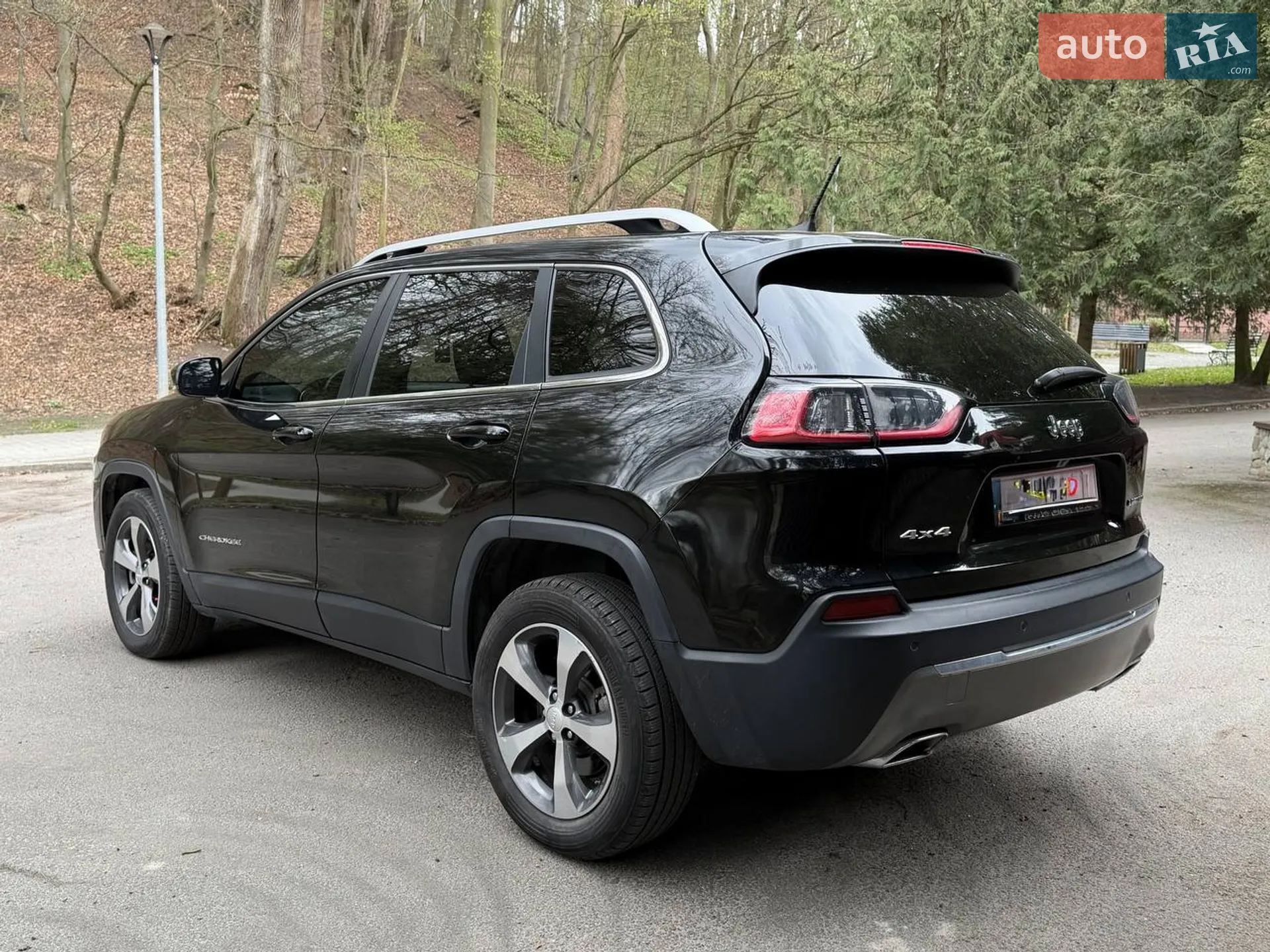 2018 Jeep Cherokee - мініатюра 8