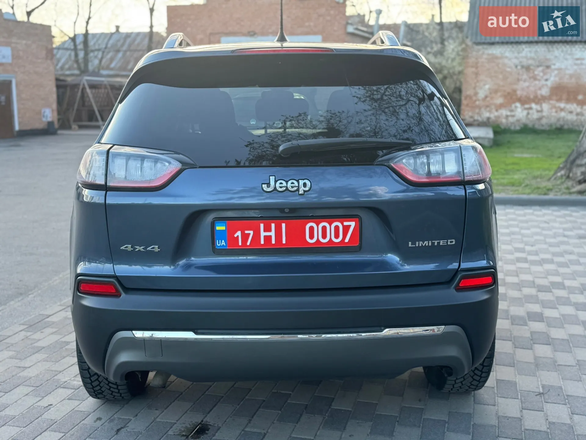 2019 Jeep Cherokee - мініатюра 16
