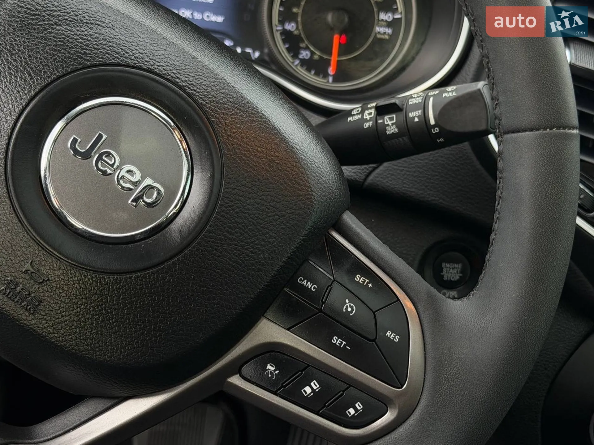 2022 Jeep Cherokee - мініатюра 21