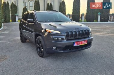 Внедорожник / Кроссовер Jeep Cherokee 2017 в Дубно