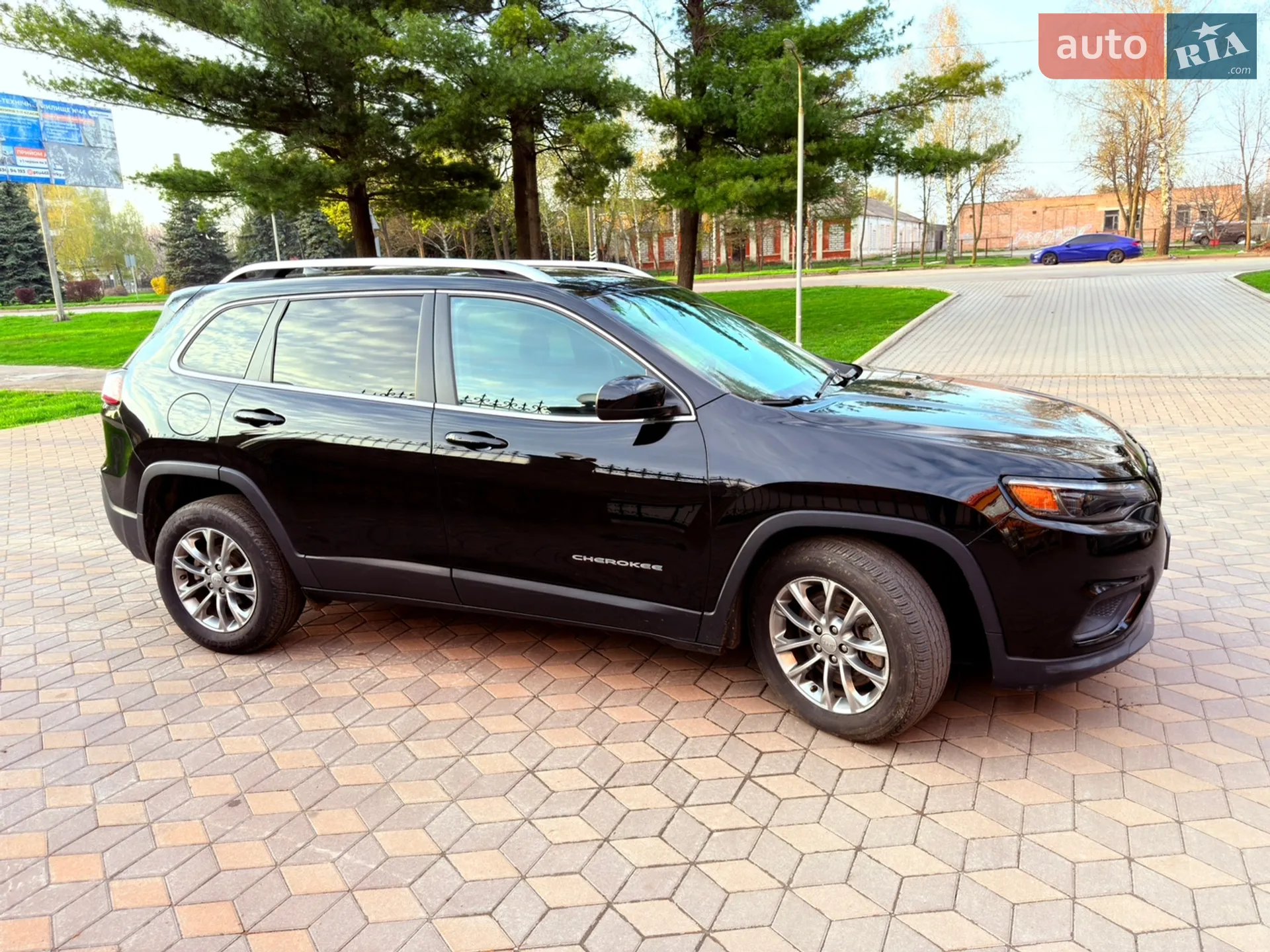 2018 Jeep Cherokee - мініатюра 18