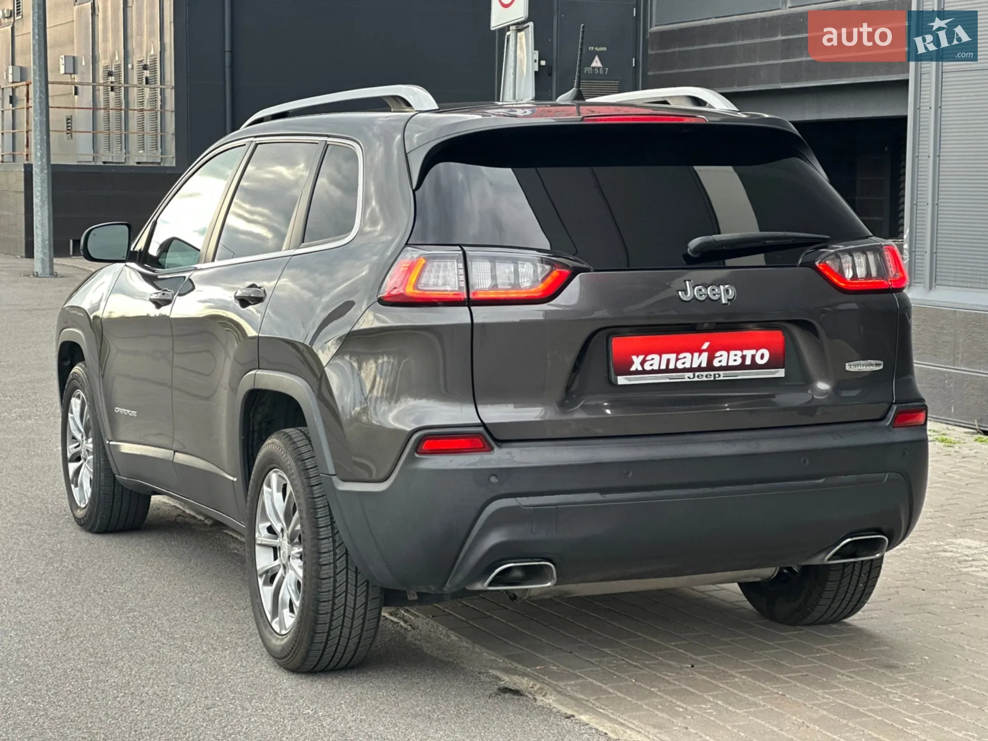 2021 Jeep Cherokee - мініатюра 5