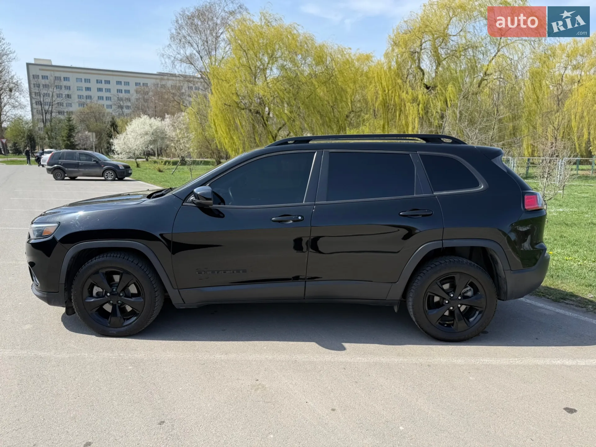 2019 Jeep Cherokee - мініатюра 10