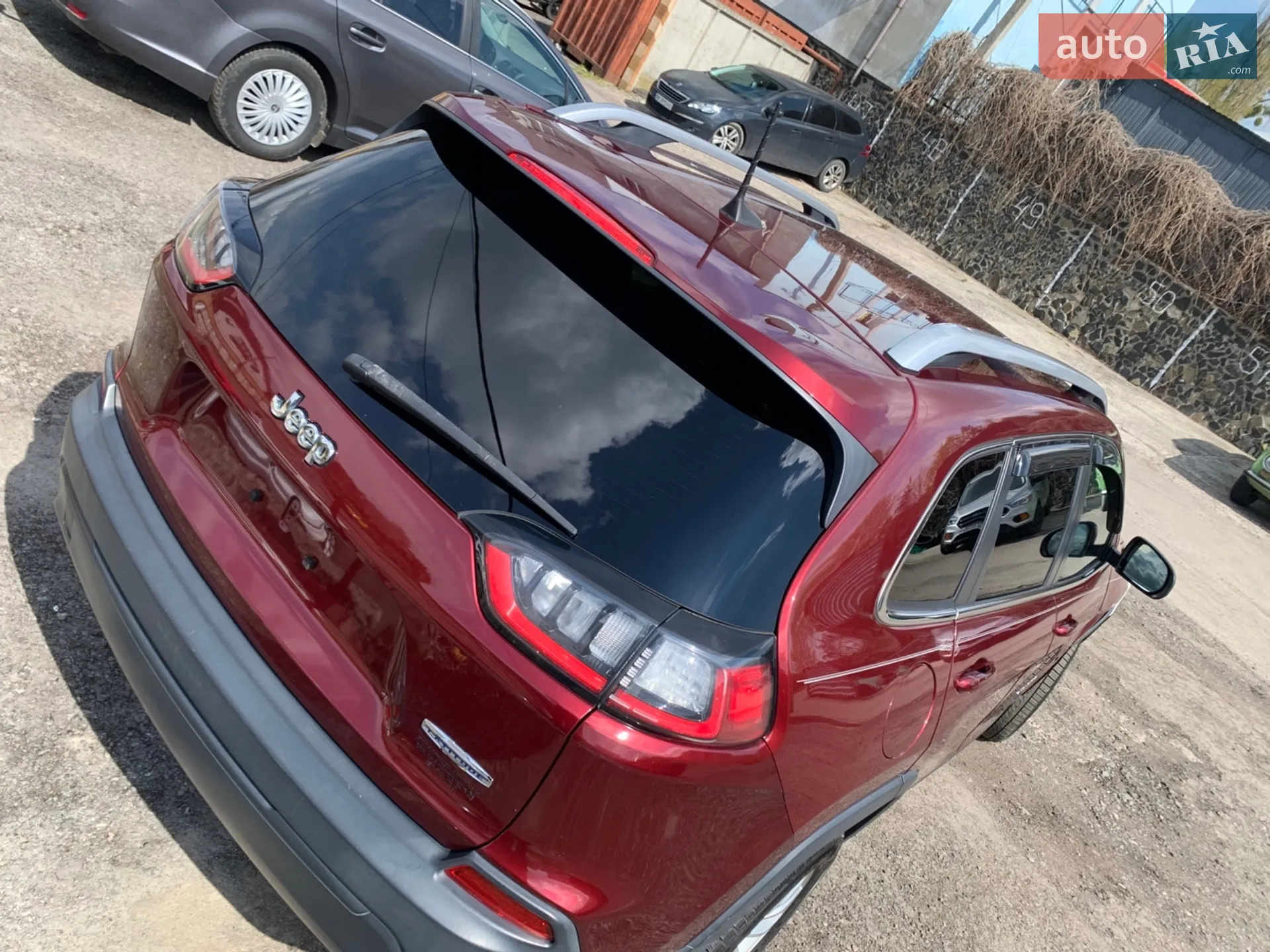 2018 Jeep Cherokee - мініатюра 15