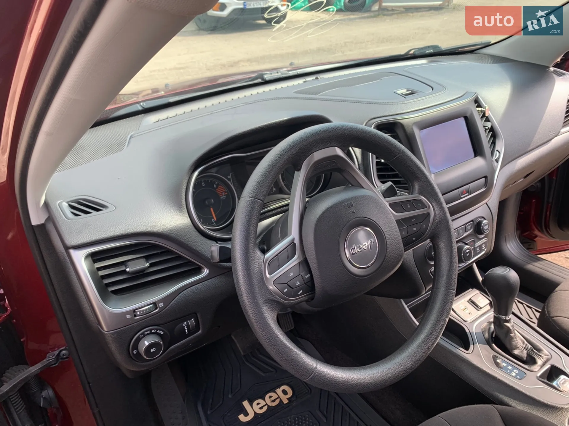 2018 Jeep Cherokee - мініатюра 24
