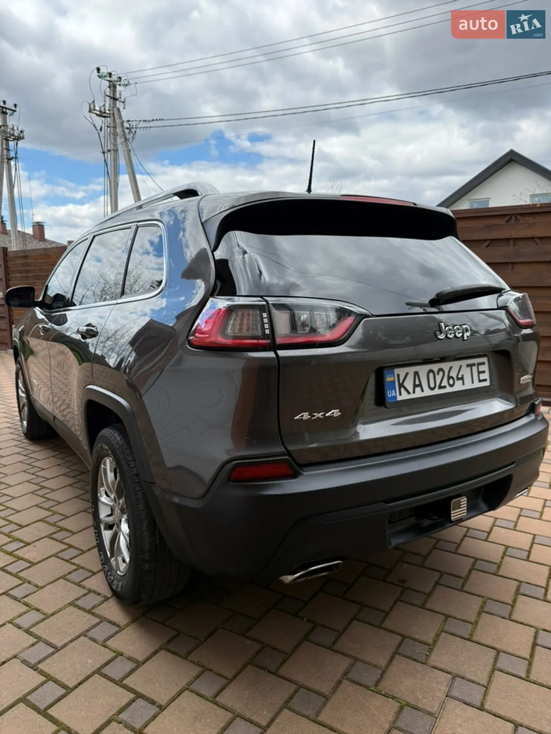 2019 Jeep Cherokee - мініатюра 5