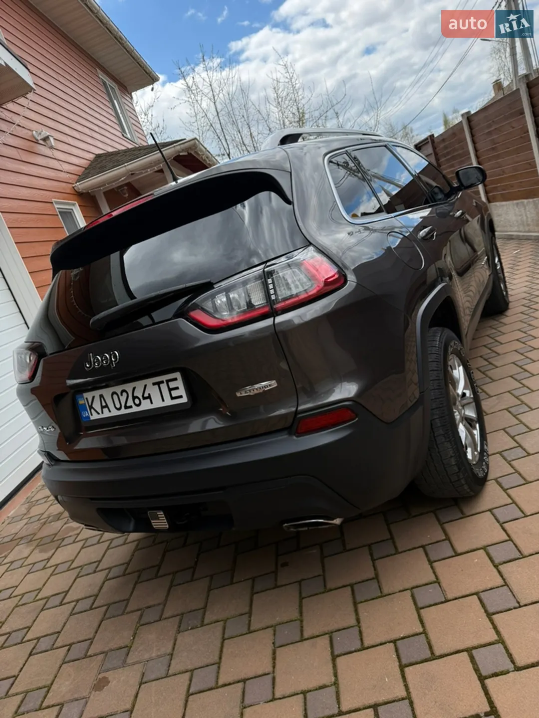 2019 Jeep Cherokee - мініатюра 7