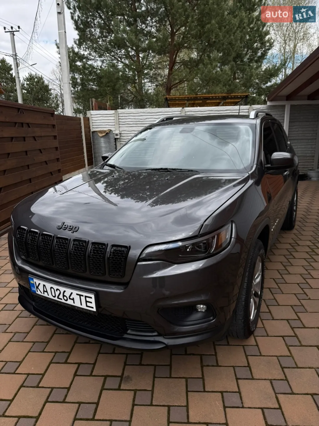 2019 Jeep Cherokee - мініатюра 4