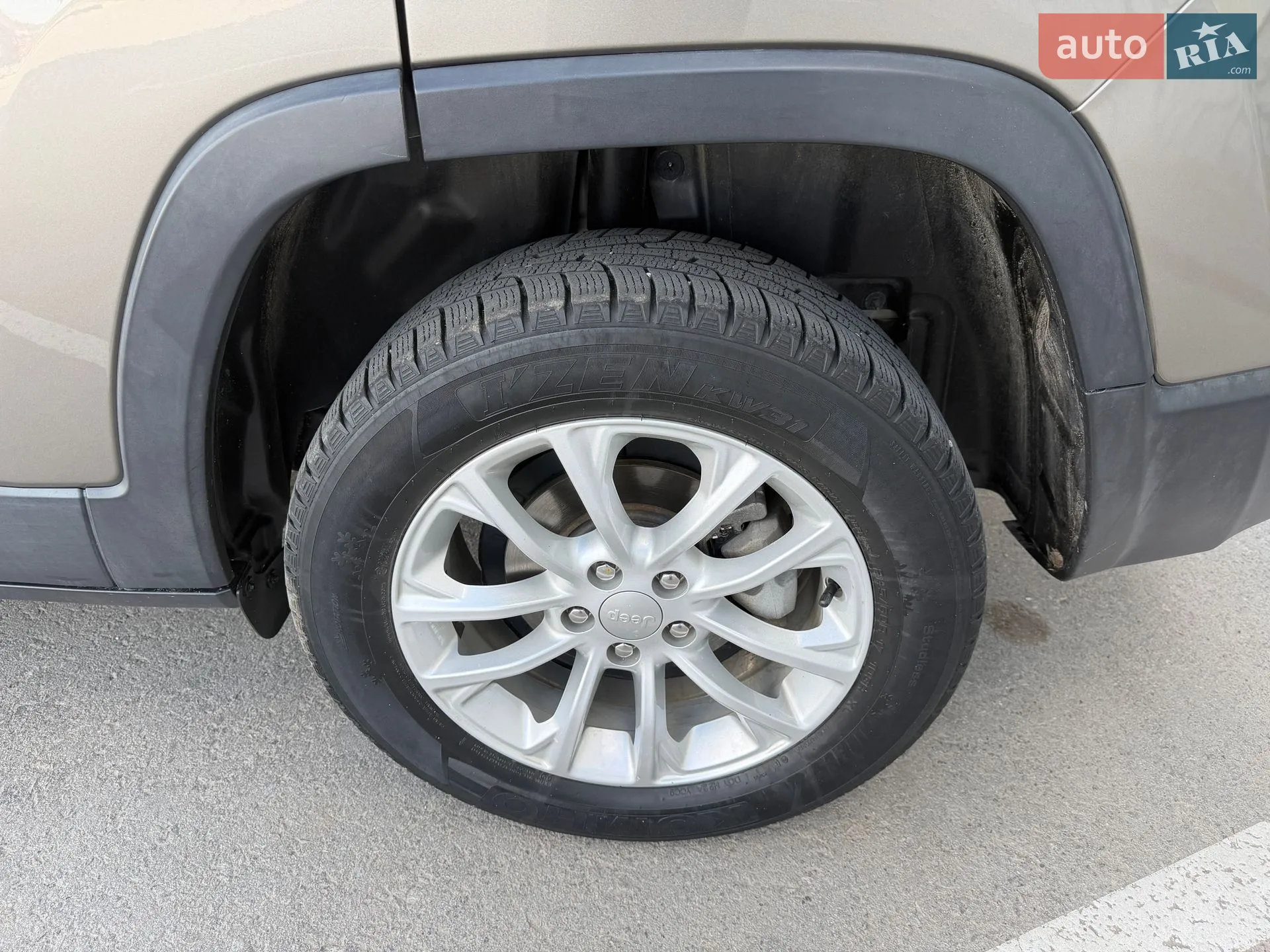2019 Jeep Cherokee - мініатюра 19