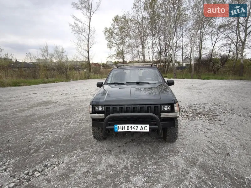 Jeep Cherokee