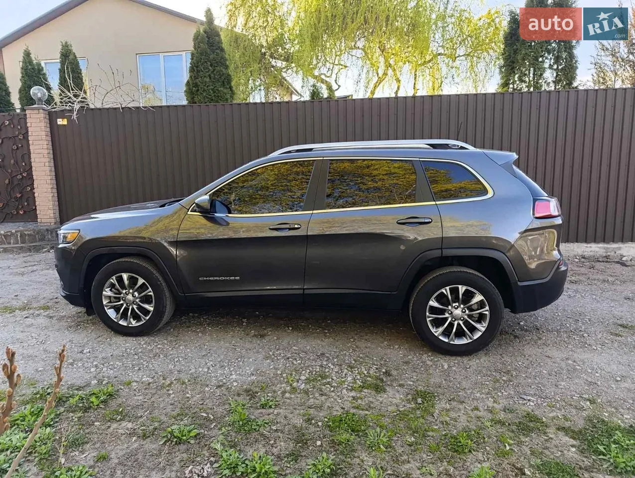 2018 Jeep Cherokee - мініатюра 16