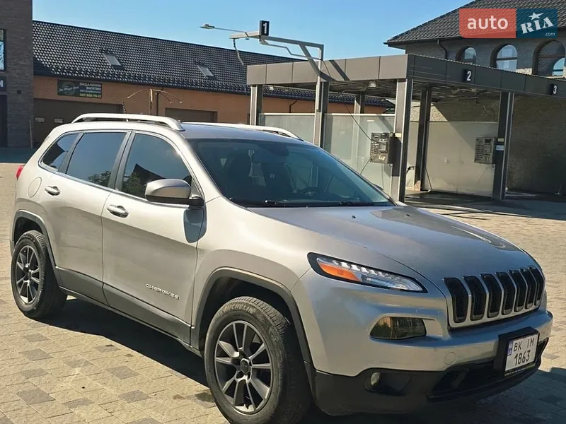 Jeep Cherokee