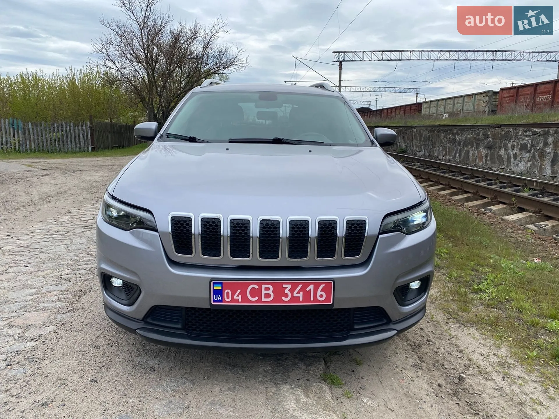 2020 Jeep Cherokee - мініатюра 2