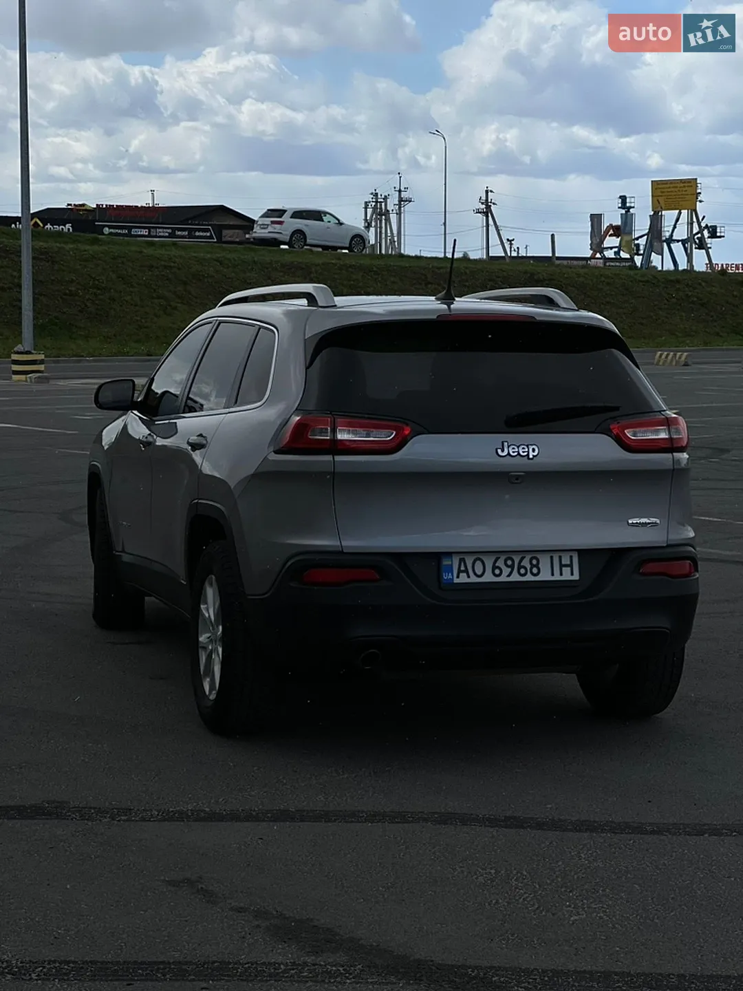 2017 Jeep Cherokee - мініатюра 7