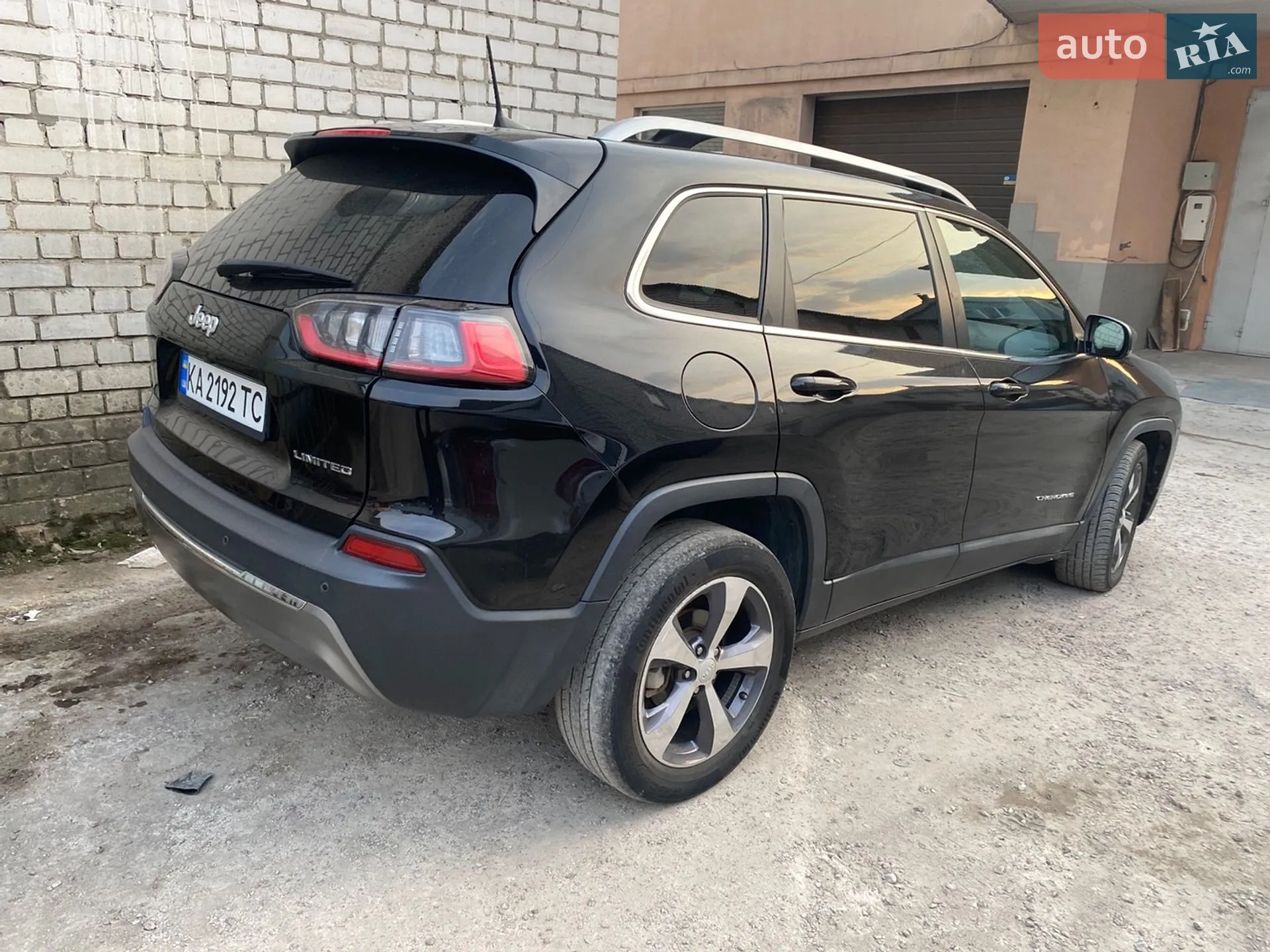 2019 Jeep Cherokee - мініатюра 8