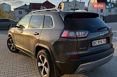 Внедорожник / Кроссовер Jeep Cherokee 2019 в Львове