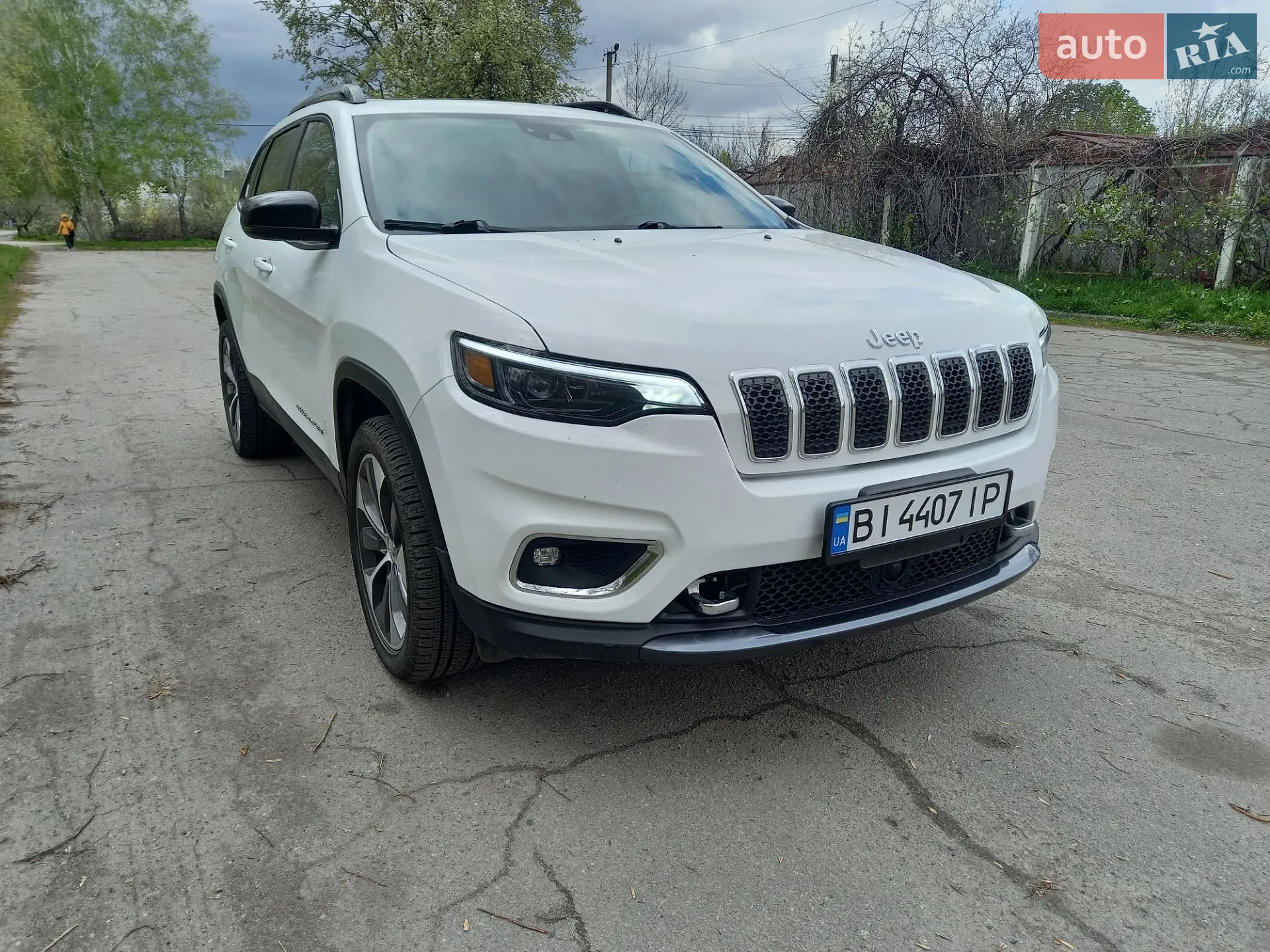 Jeep Cherokee 2022 VIN 1C4PJMDX0ND555623 фото оголошення 5 з 27