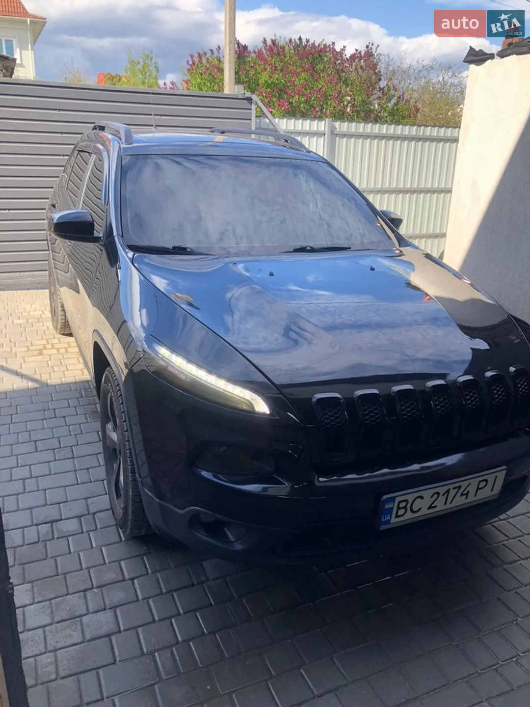 2015 Jeep Cherokee - мініатюра 2