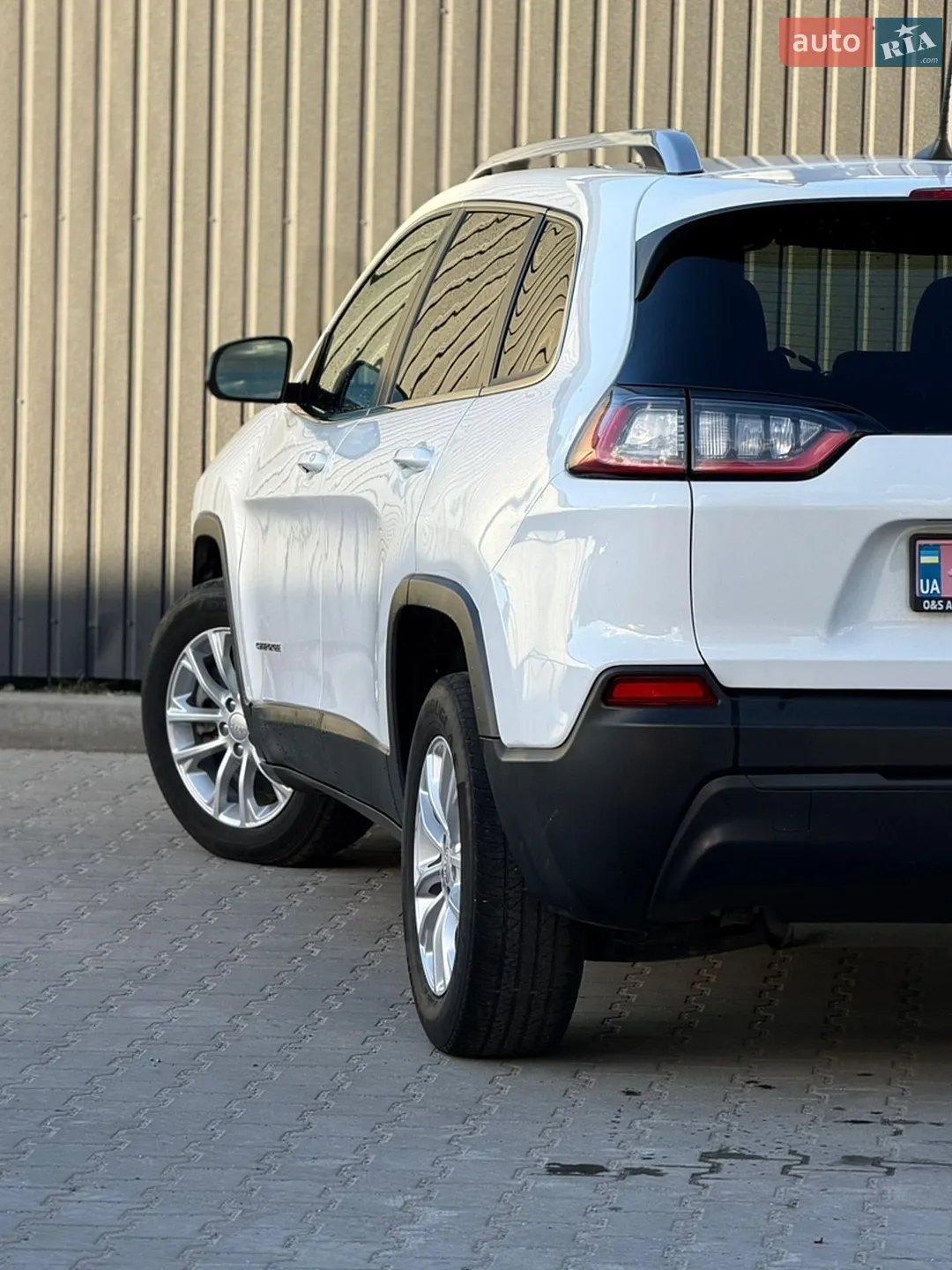2019 Jeep Cherokee - мініатюра 23