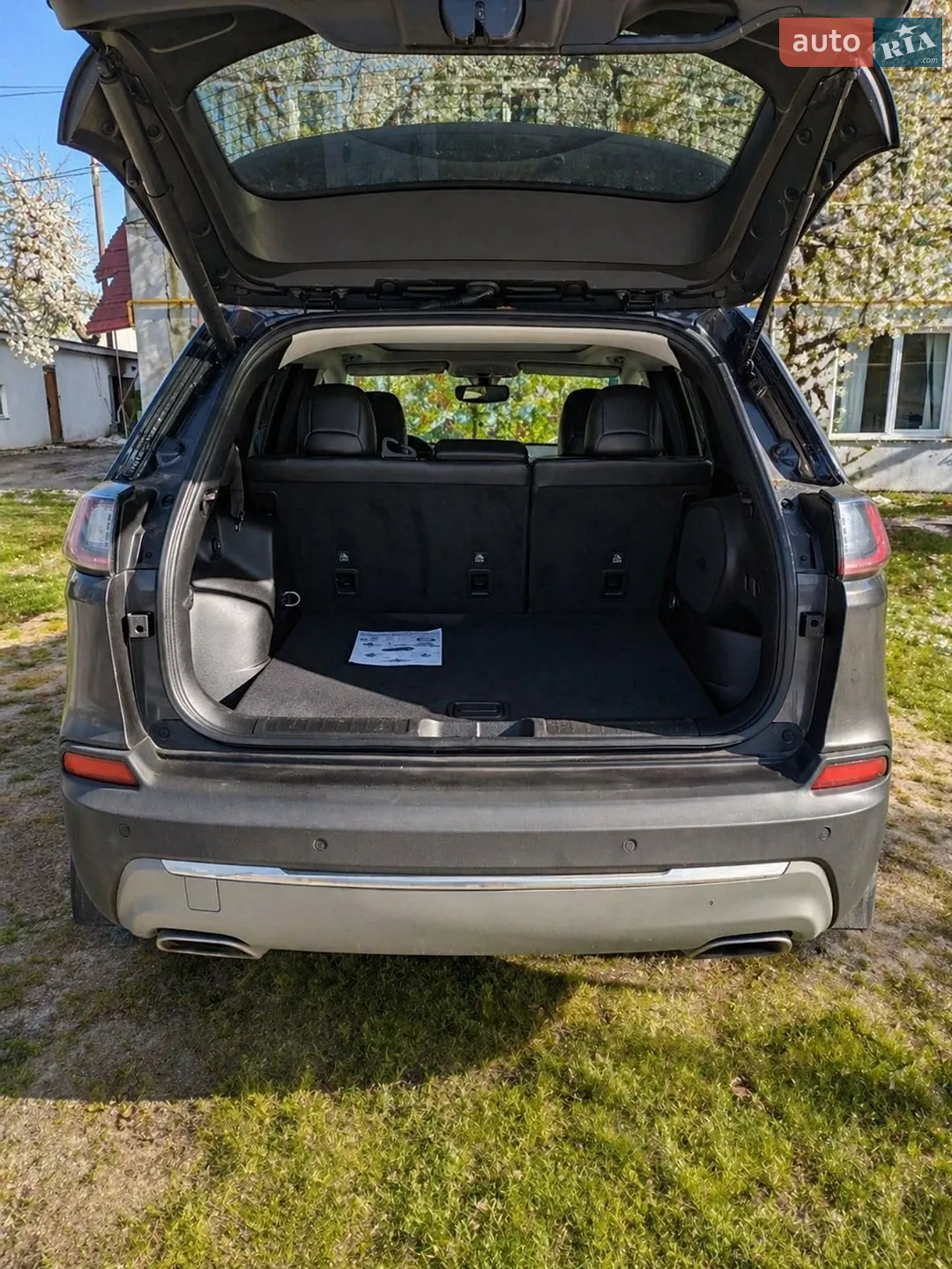2019 Jeep Cherokee - мініатюра 15