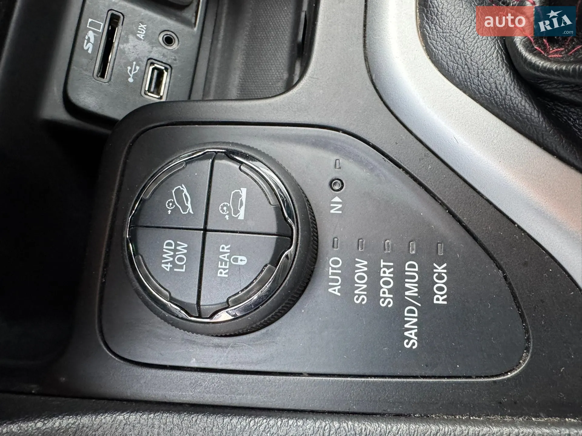 2014 Jeep Cherokee - мініатюра 25