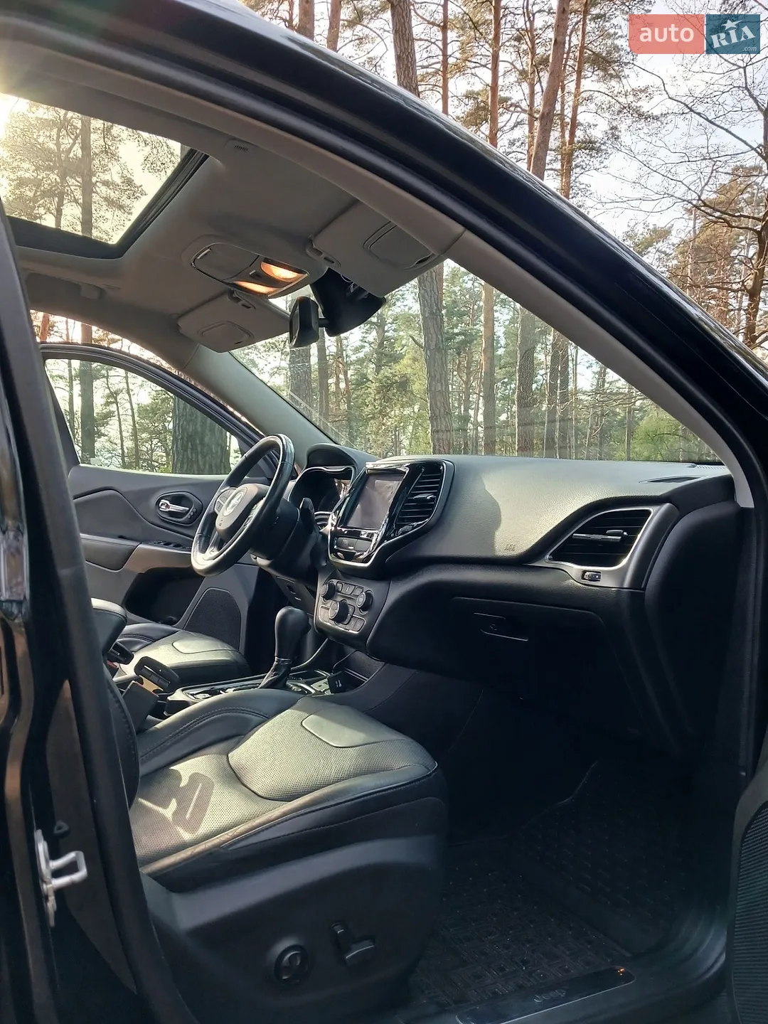 2018 Jeep Cherokee - мініатюра 8