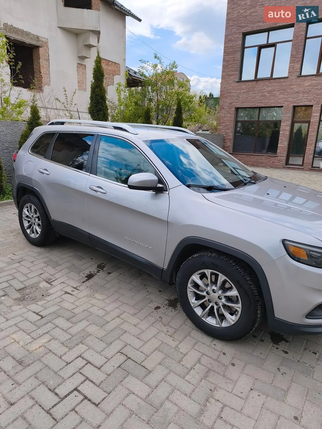 2018 Jeep Cherokee - мініатюра 5