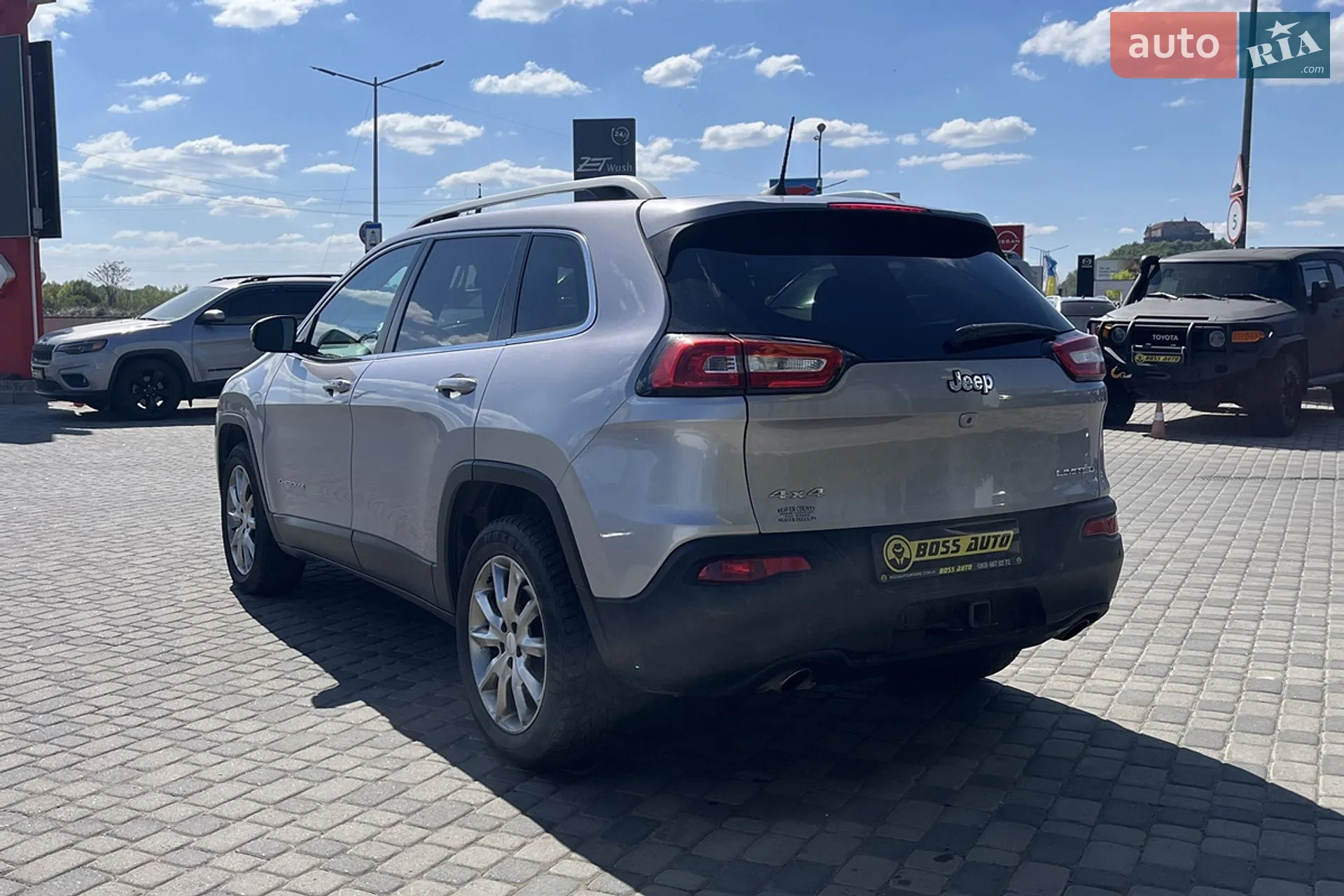 2017 Jeep Cherokee - мініатюра 5