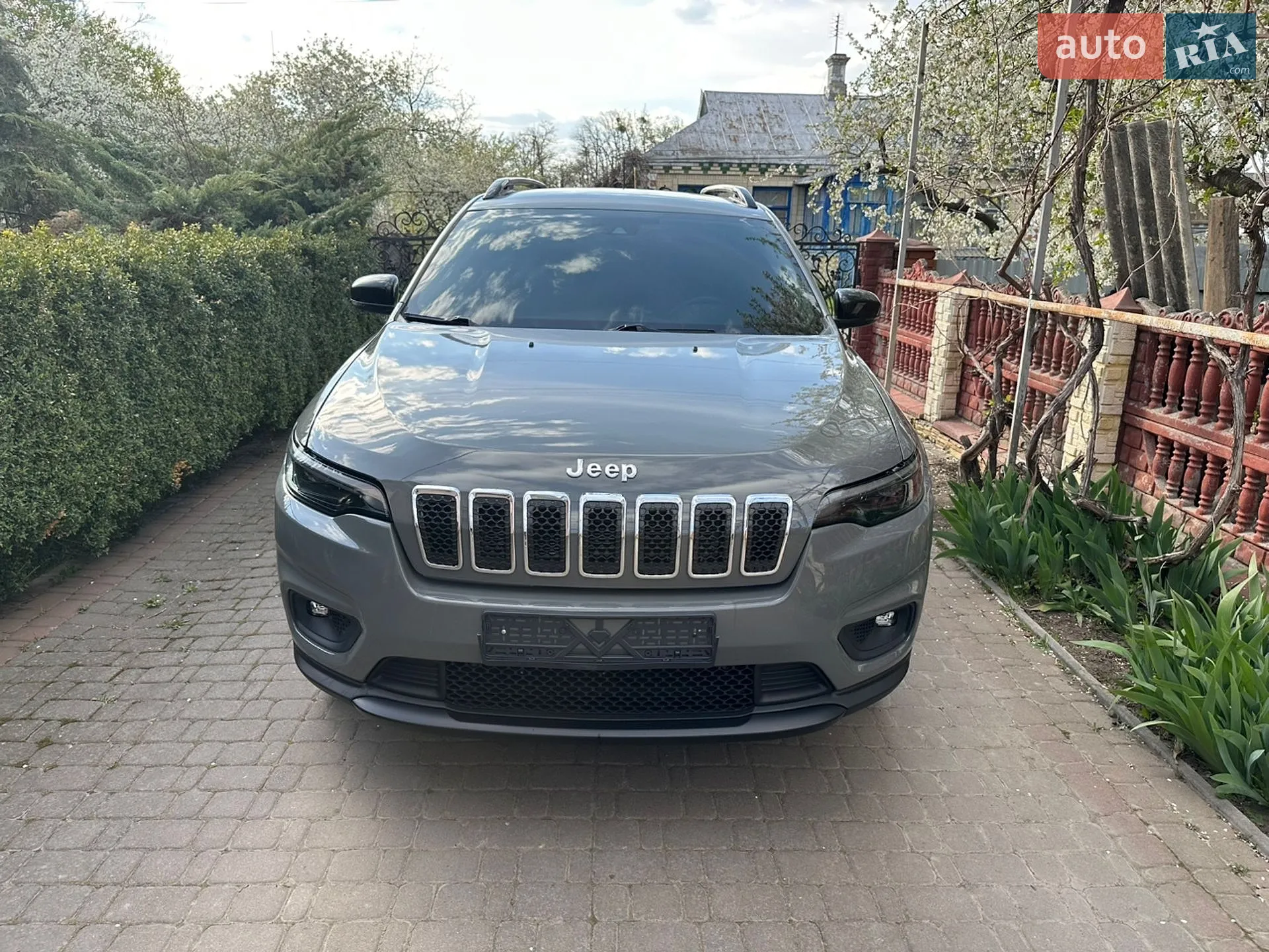 2022 Jeep Cherokee - мініатюра 8
