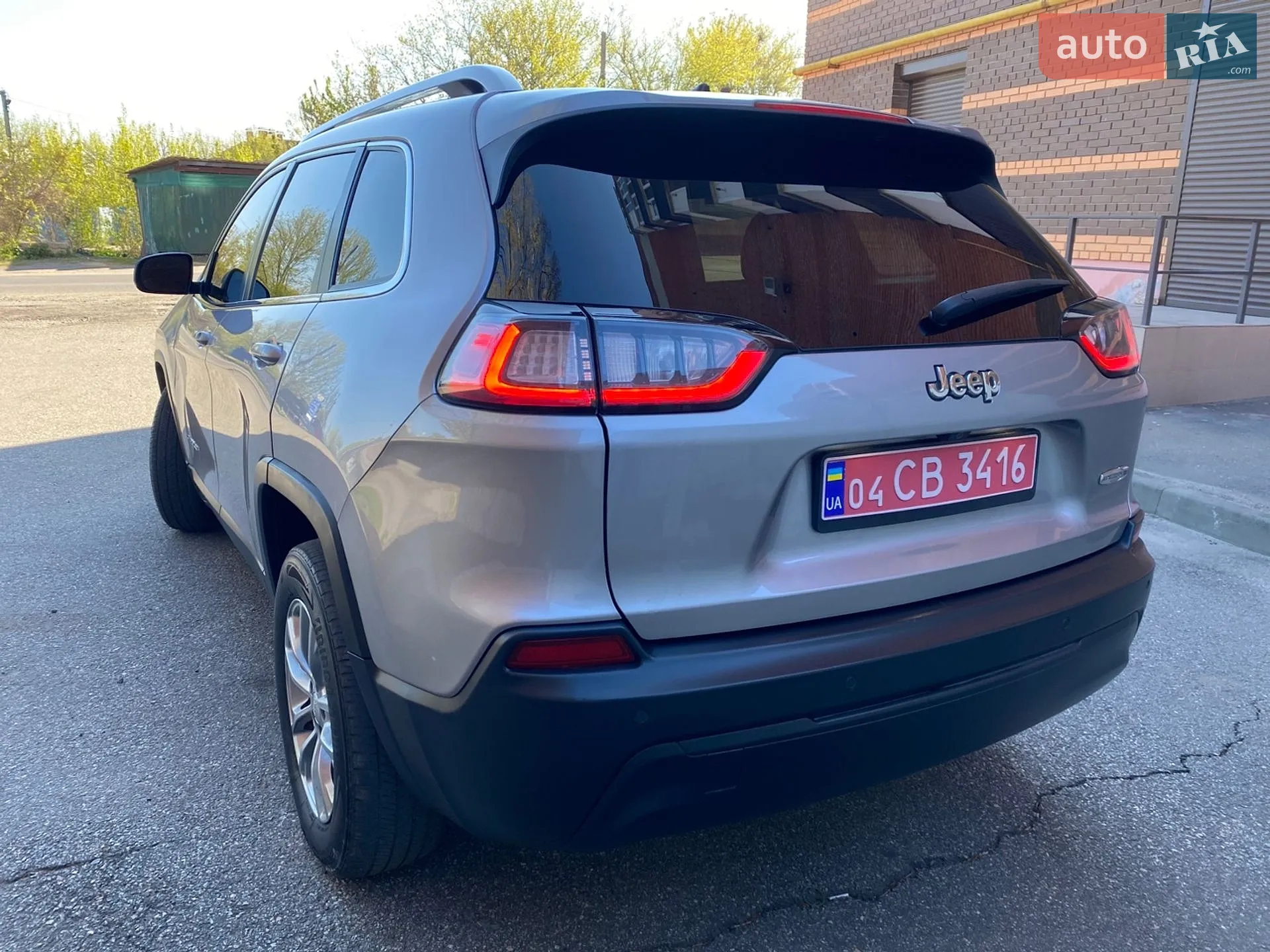 2020 Jeep Cherokee - мініатюра 5