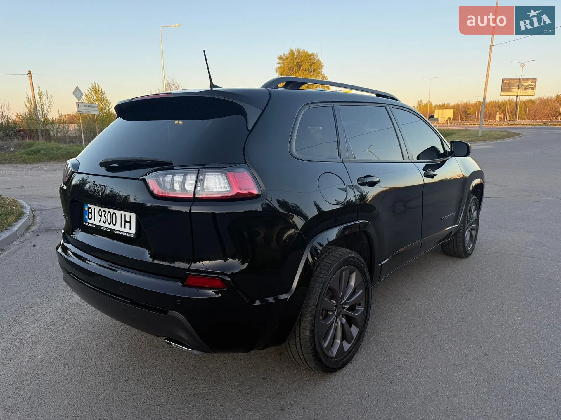2020 Jeep Cherokee - мініатюра 6