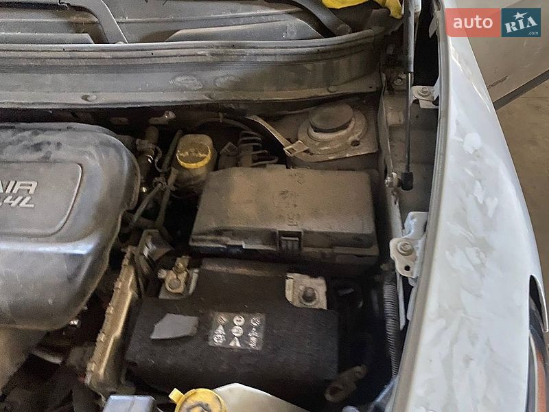 Внедорожник / Кроссовер Jeep Cherokee 2016 в Харькове