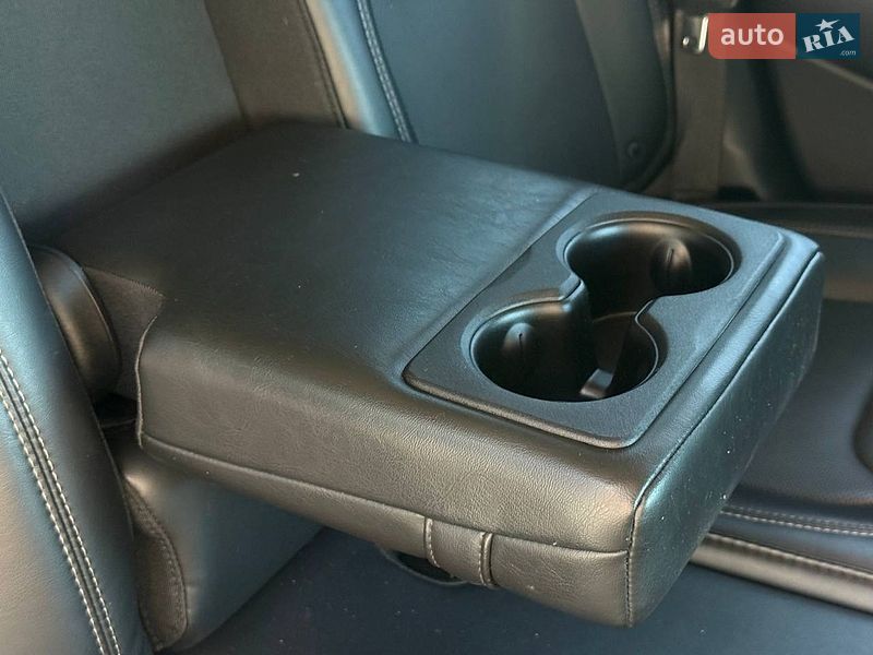 Внедорожник / Кроссовер Jeep Cherokee 2019 в Ровно