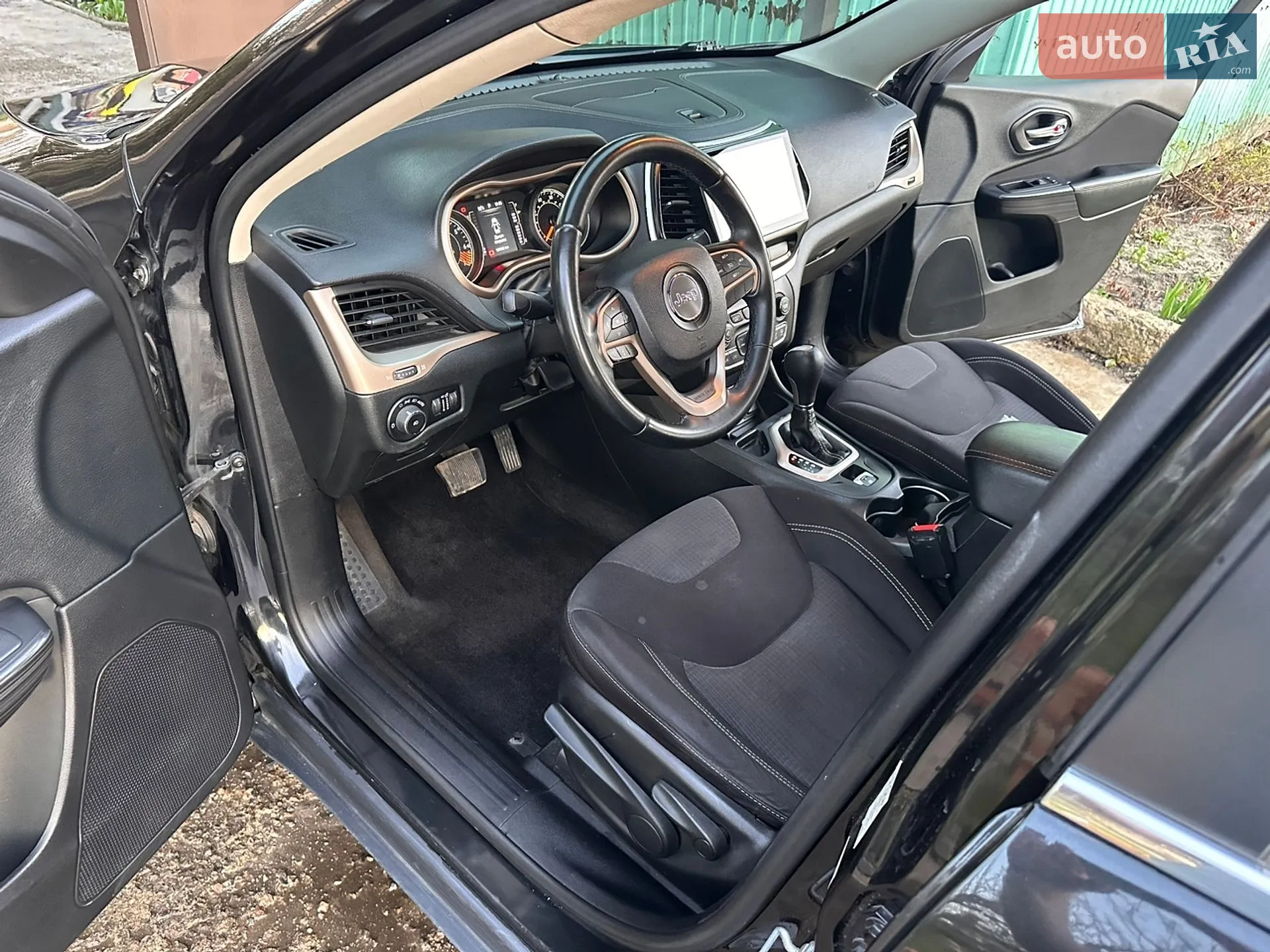 2015 Jeep Cherokee - мініатюра 13