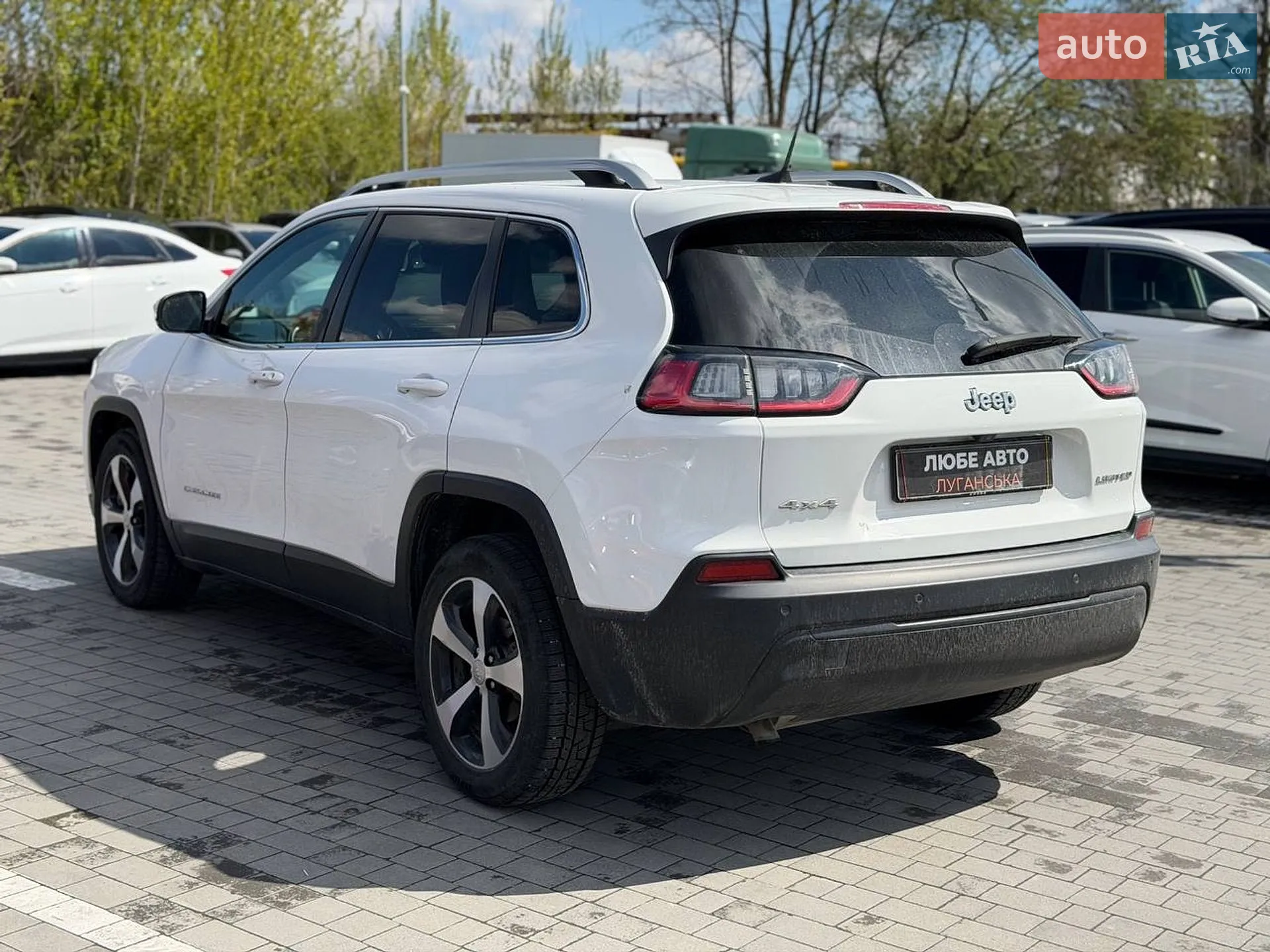 2019 Jeep Cherokee - мініатюра 4
