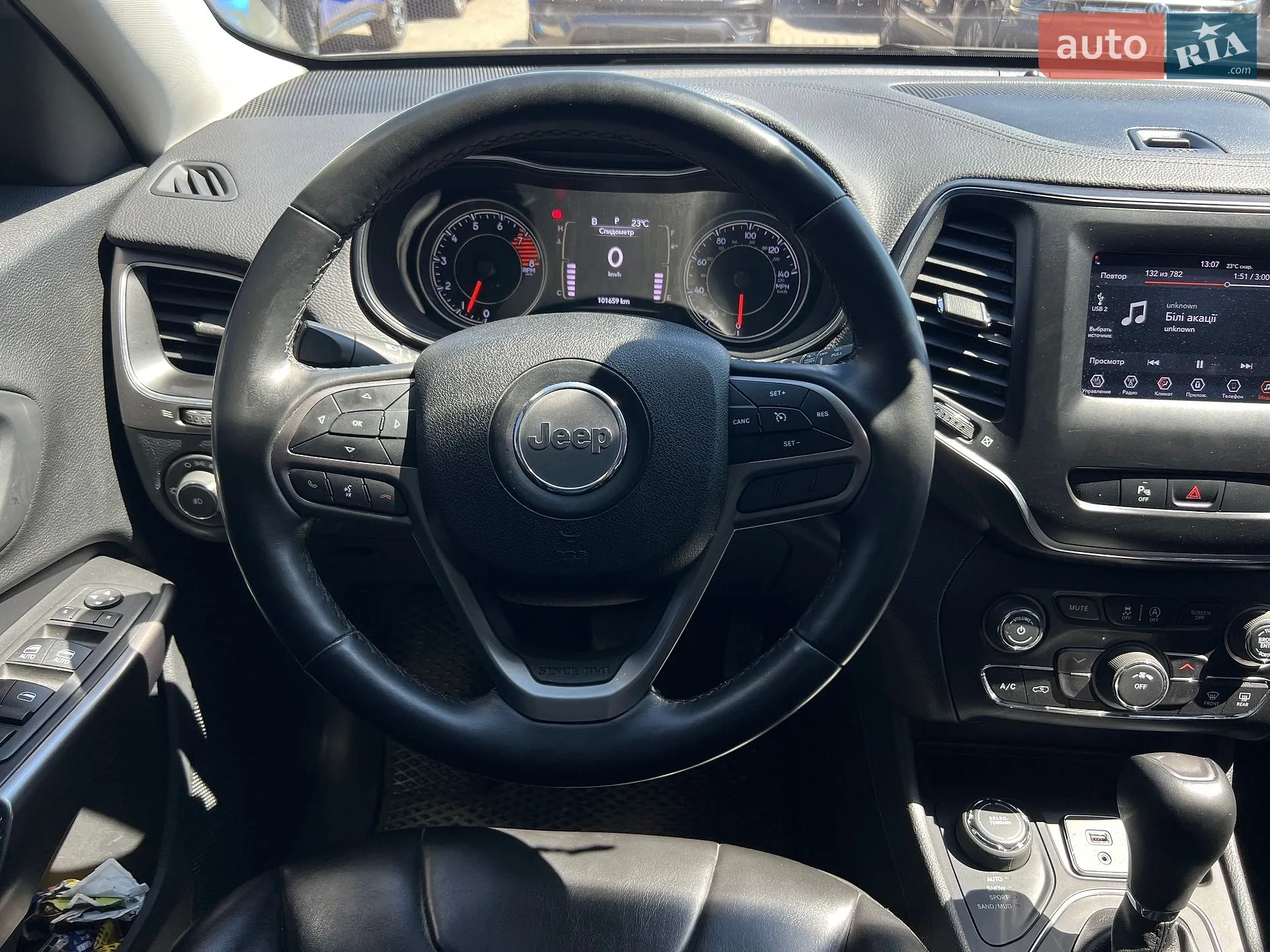 2019 Jeep Cherokee - мініатюра 17