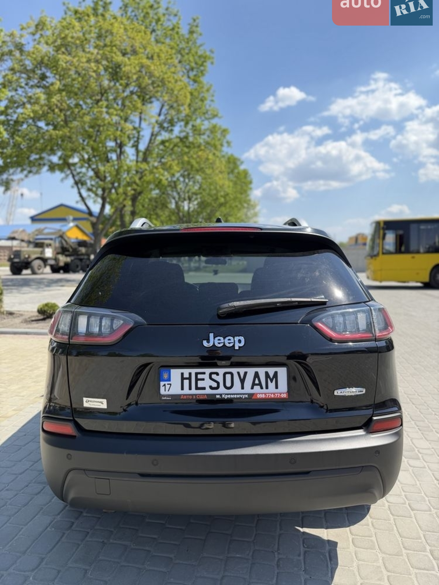 2020 Jeep Cherokee - мініатюра 8